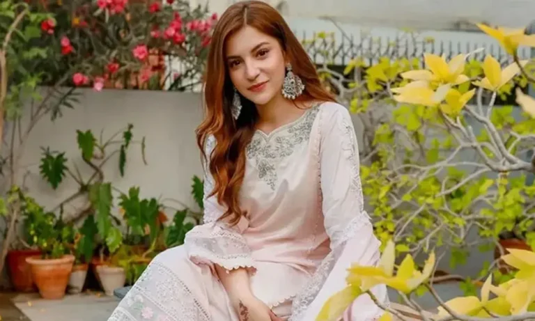 Dananeer Mobeen