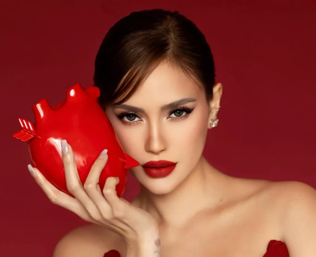 Arci Muñoz