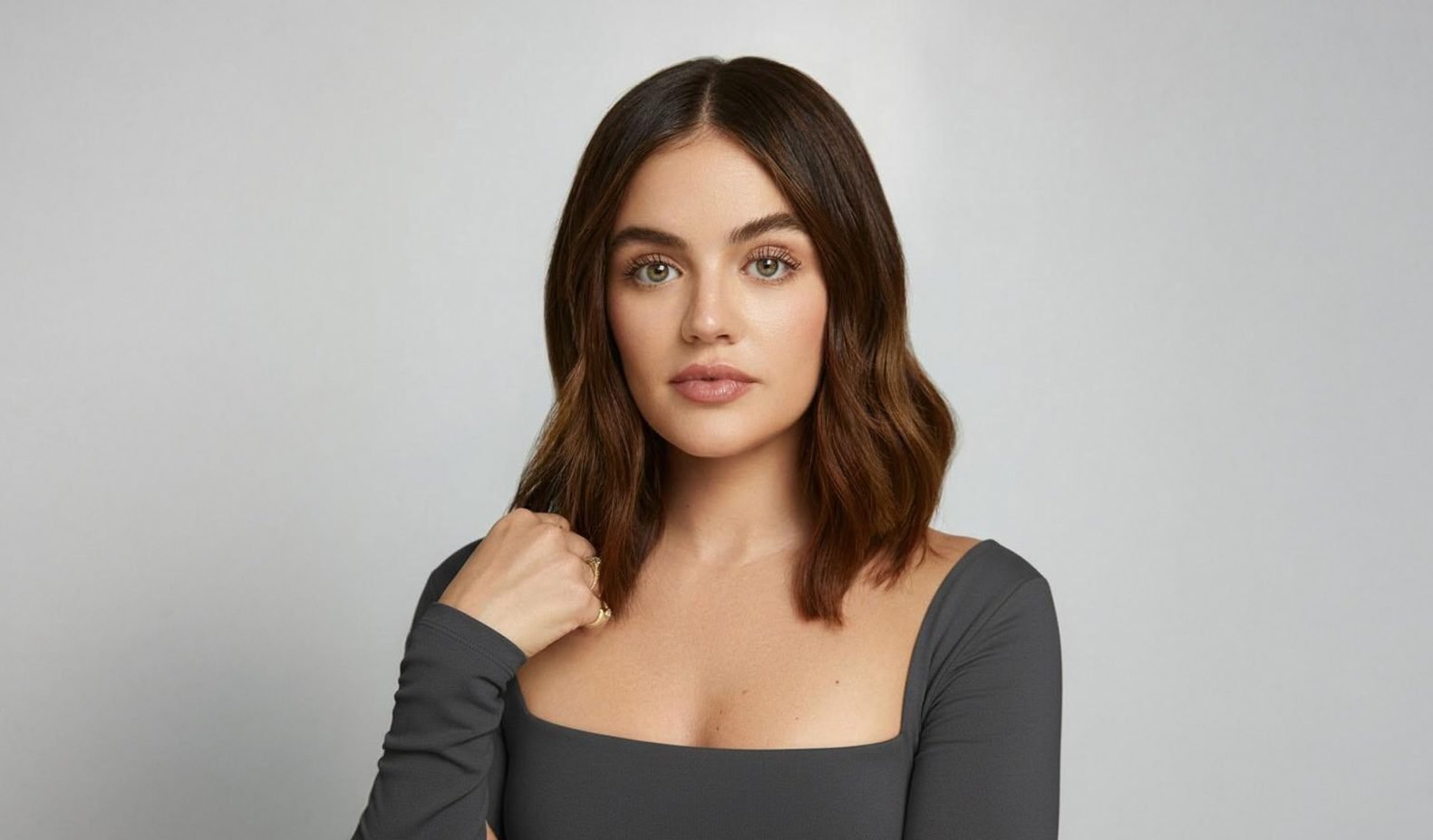 Lucy Hale Bio, Age, Affairs, Husband, Kids, Songs, Movies, TV Shows, Net Worth, Career, Social Media, Online Profile & Much More